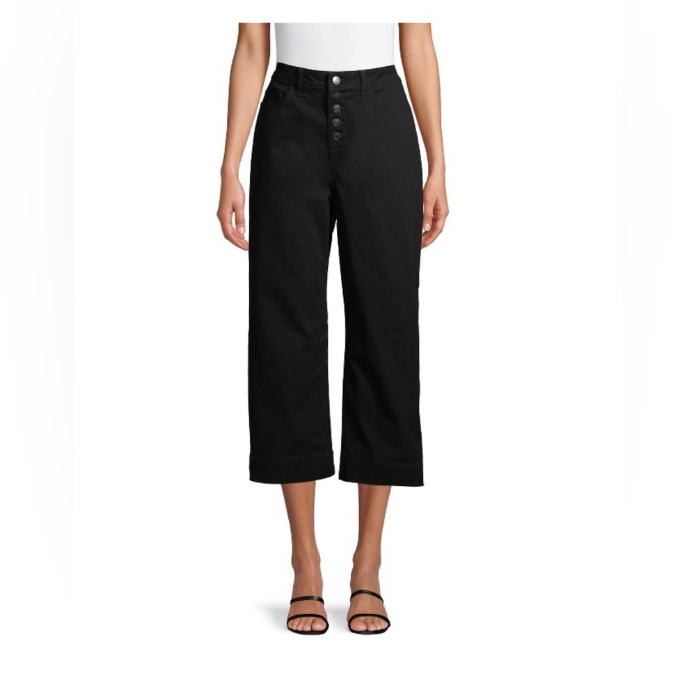 Wide leg High rise button-fly jeans